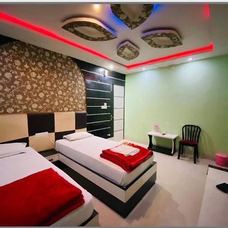 Basant Vihar International Hotel คยา ภายนอก รูปภาพ